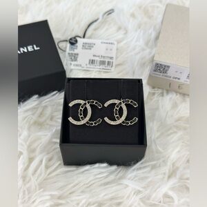 Chanel 25B Large CC Gold Earrings with crystals
